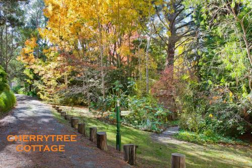 Bed & Breakfast Crafers Cottages