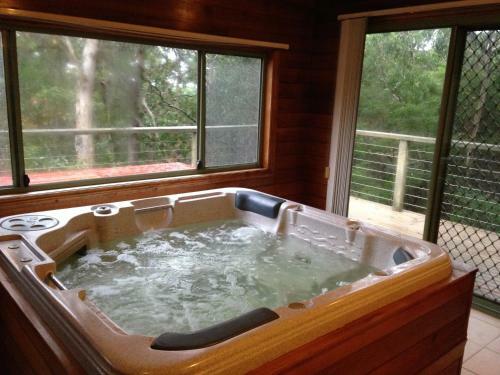 Lodge Southern Anchorage Retreat