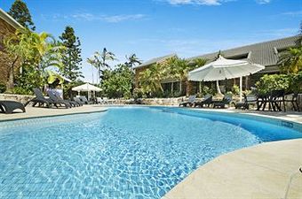 Aparthotel Glen Eden Beach Resort