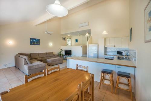Hotel Peregian Court Resort