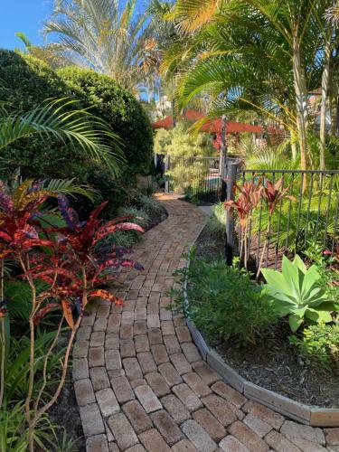 Hotel Peregian Court Resort