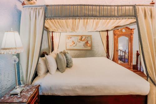 Casuarina Motel Suites