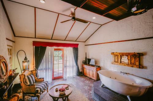 Casuarina Motel Suites