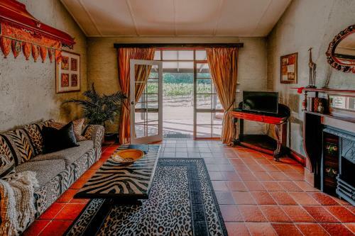 Casuarina Motel Suites