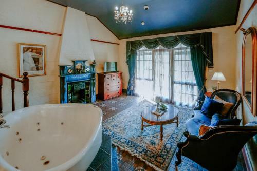 Casuarina Motel Suites