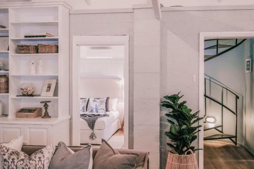 Casuarina Motel Suites