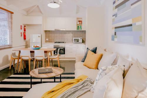 Casuarina Motel Suites
