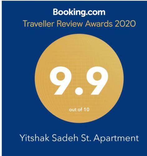 Yitshak Sadeh St. Apartment