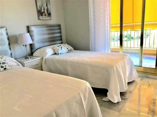 Apartamento Frente A La Playa Fuengirola Do�a Sofia E, 4 Personas