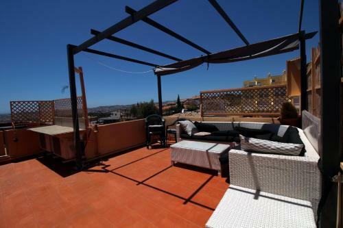 Cozy Apartment In Fuengirola Hills