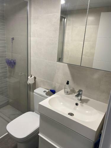 Apartamento Junto Al Mar, Edificio La Dorada En Fuengirola
