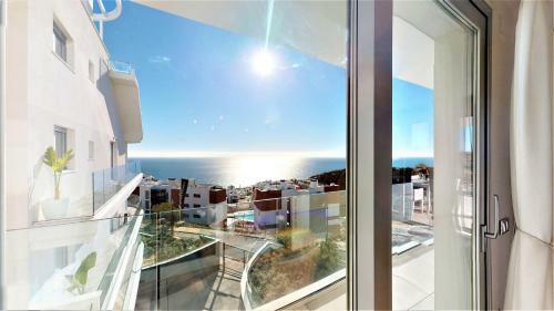 Panoramica Views Superb Luxury Apartment