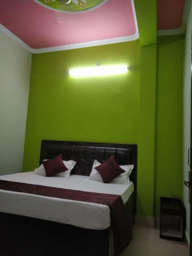 Hotel Awadh Kailash