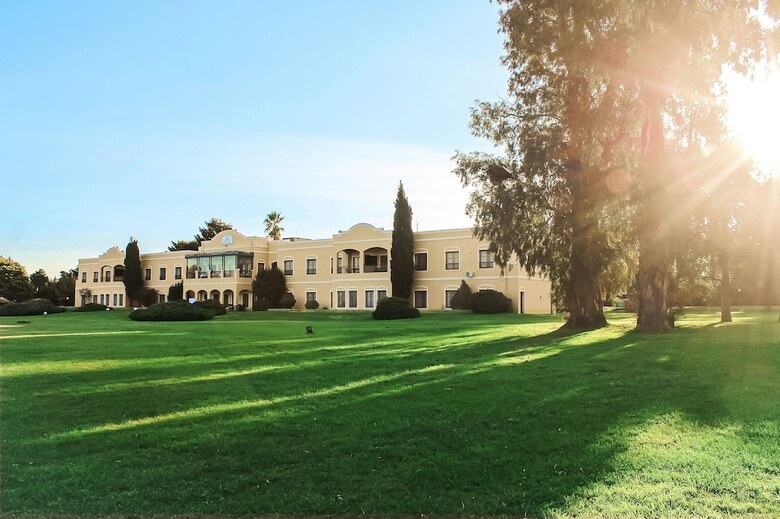 Hotel Wyndham Garden Lujan