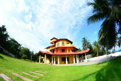 Hostal Sandy's Villa Hiriketiya