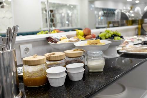 Bed & Breakfast Registon Saroy Hotel