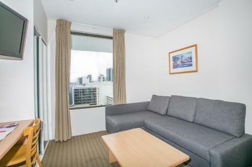 Aparthotel All Suites Perth - By 8hotels