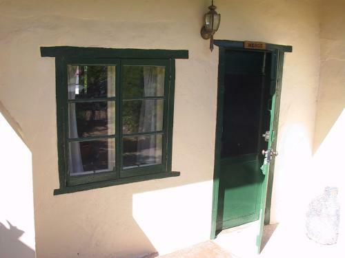 Lodge Goat Square Cottages