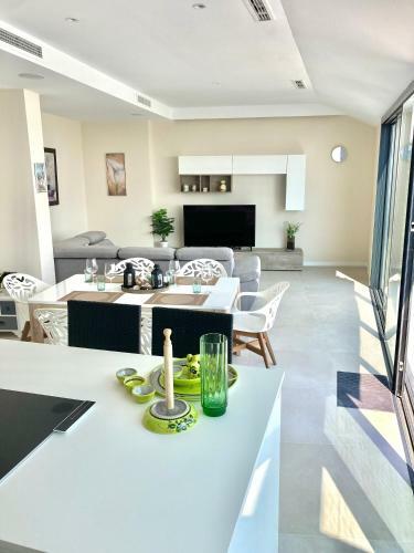 Apartamento The View Luxury Vacation Penthouse 2