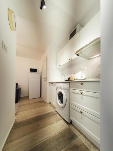 Apartamento Studio Ariana And Patio