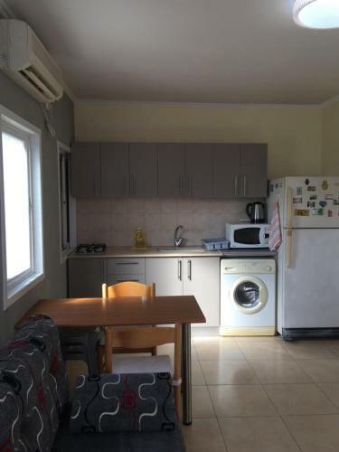 Balfur 84 Comfort Apartment