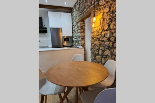 119e2 - Apartamentos Con Encanto En Pleno Centro