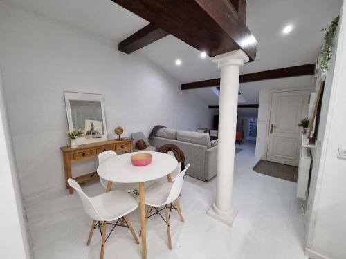 Apartamento 119e3 - �ticos Con Encanto En El Centro