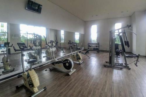 Hotel Reddoorz Apartment @ Serpong Green View 2