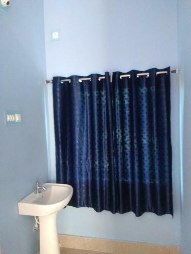 Hostal Rainbow Guest House