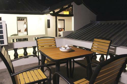 Hostal Yingbin Inn