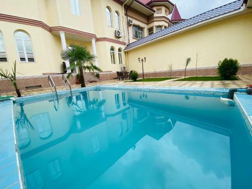 Hotel Rahat Inn