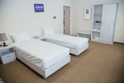 Continent Hotel