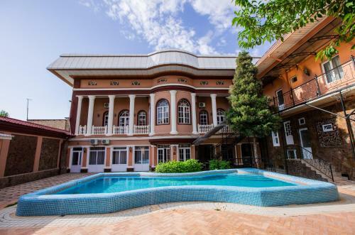 Hotel Art House