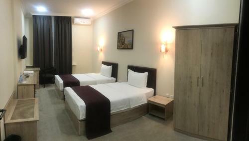 Karavan Street Hotel