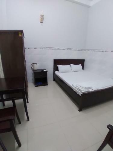 Hotel Kh�ch S?n Ph??c H?ng 1