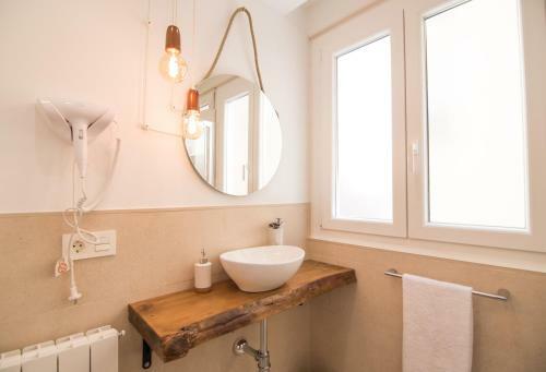 Tuguest Station Apartment