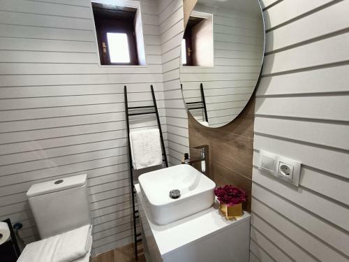 Apartamento Increible Terraza Privada Bajo La Alhambra