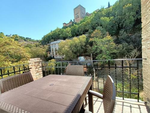 Apartamento Increible Terraza Privada Bajo La Alhambra