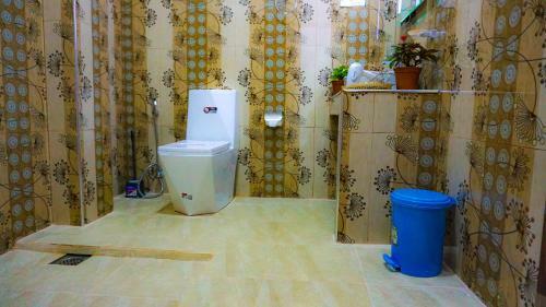 Hostal Shining Green View