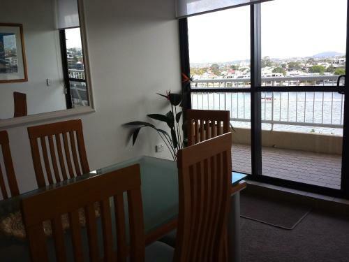 Aparthotel Kirribilli Apartments
