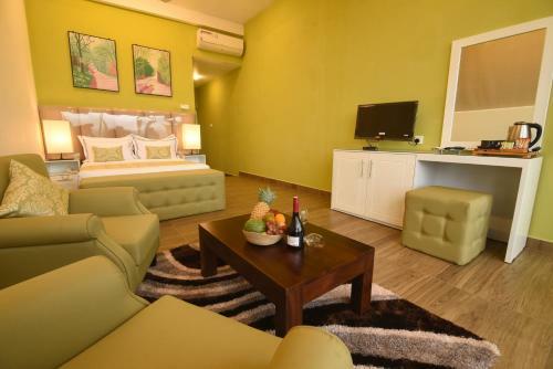 Tip Top Boutique Hotel