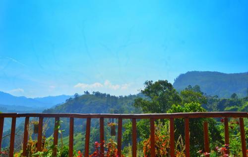 Rainbow Breeze Homestay Ella
