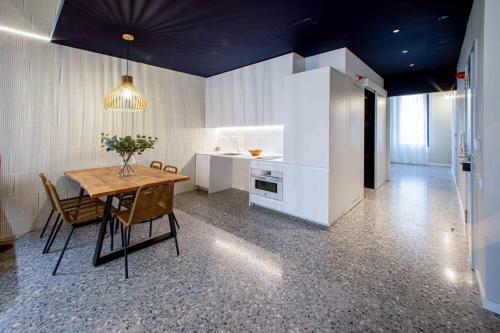 Barcelona Touch Apartments - Rosich