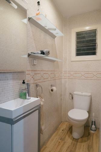 New Apartment Beside Bar�a Stadium 2