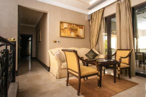 Zabeel Saray Royal Residences Lagoon Villa