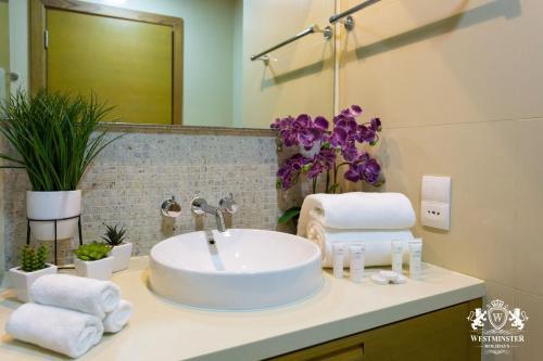 Apartamento Westminster Claren Tower - Downtown