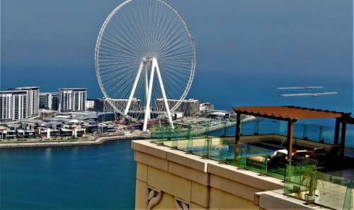 Apartamento Jbr Penthouse With Terrace Pool