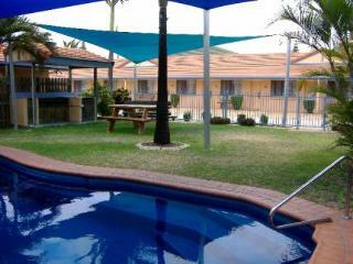 Yamba Twin Pines Motel
