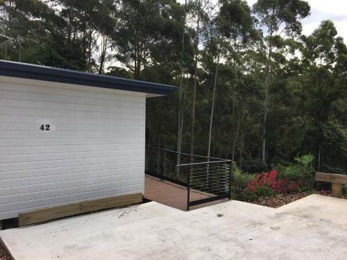 Mapleton Cabins & Caravan Park