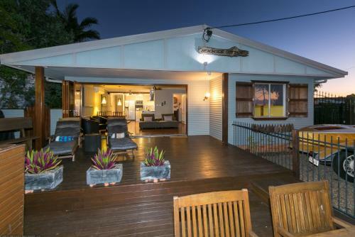 Beachside Cottage